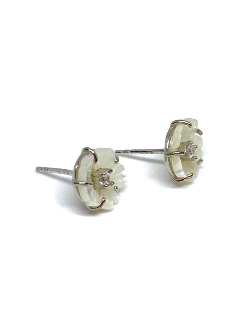 Aretes de Plata 925 con Flor de Madre Perla